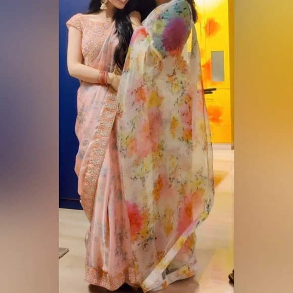 Designer Organza Digital Print Saree - Picture 3 of 3